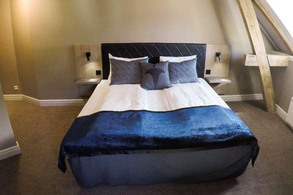 Clarion Collection Hotel Bryggen Alesund Room photo