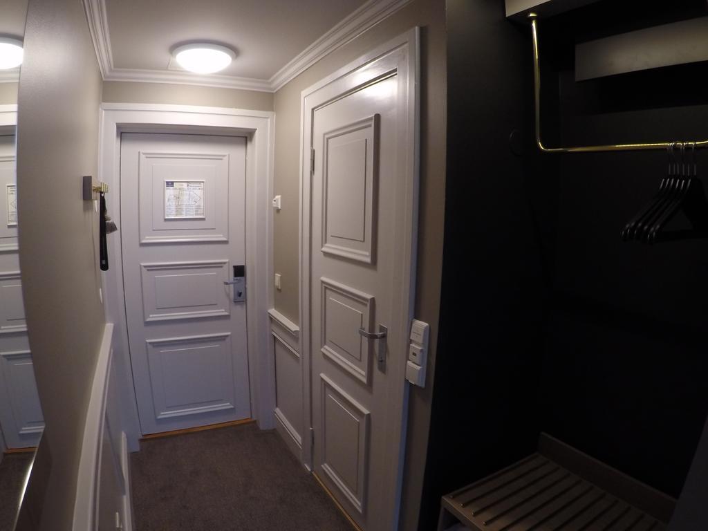 Clarion Collection Hotel Bryggen Alesund Room photo
